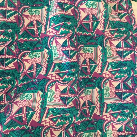 Antigua Vintage Geometric 90’s Windbreaker - Picture 8 of 8